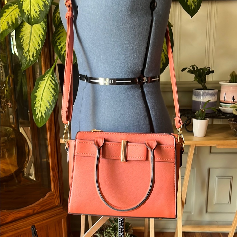 Elegant Coral Handbag, Read